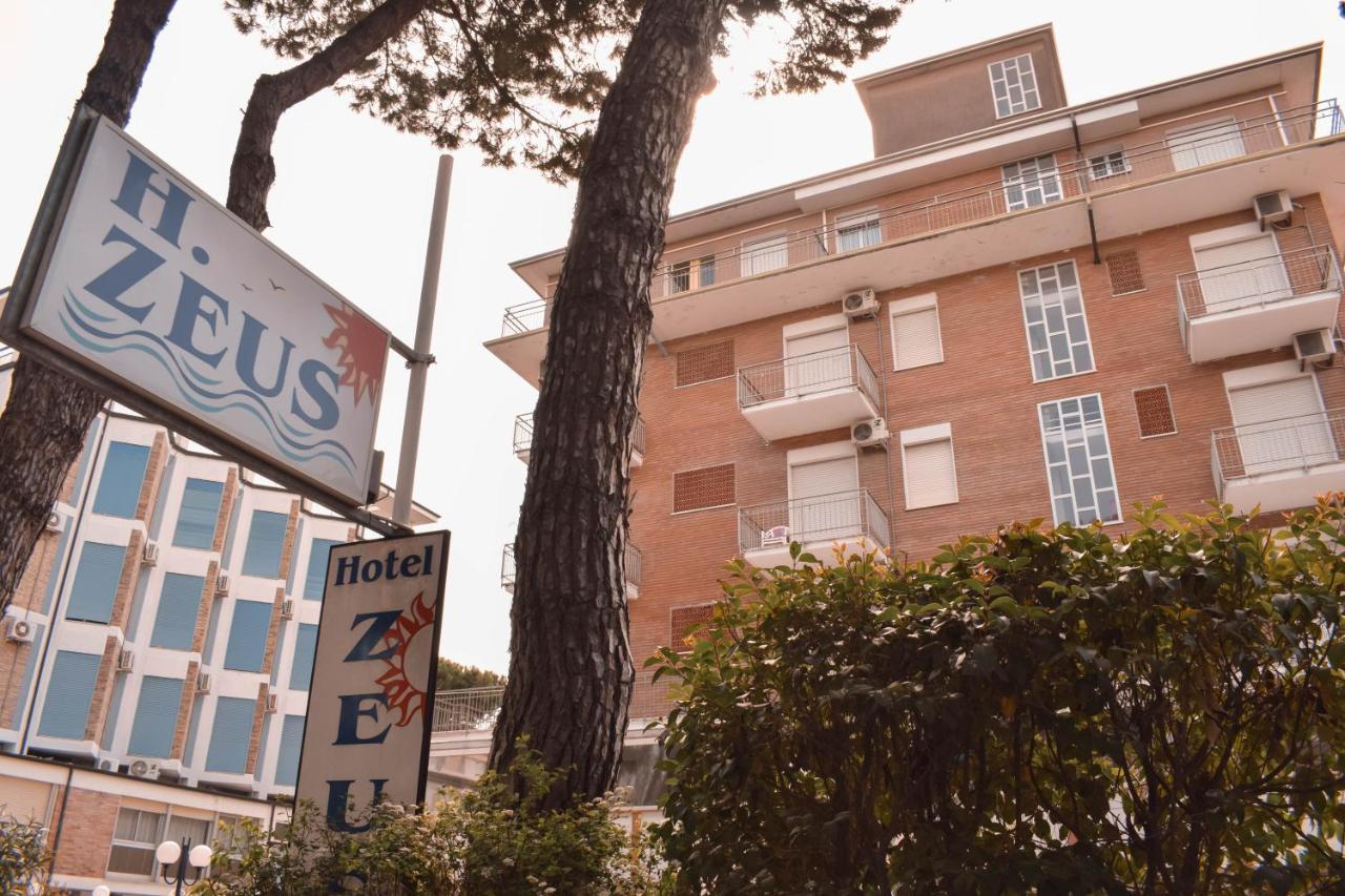 Hotel Zeus Червія Екстер'єр фото